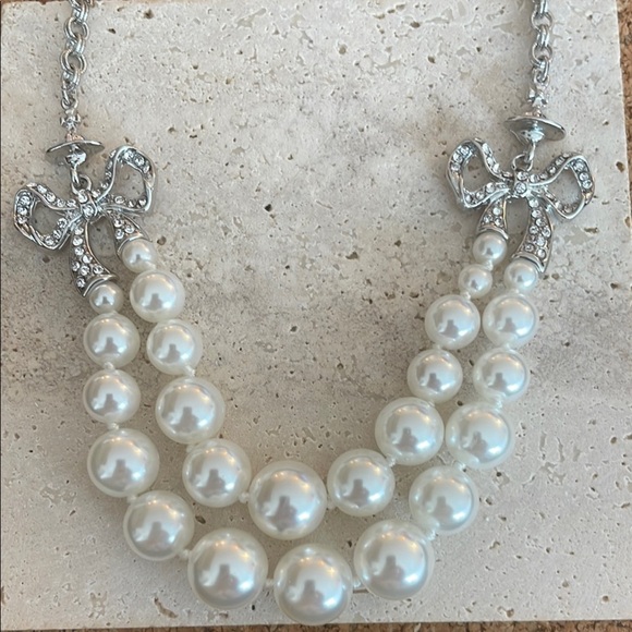 Vivienne Westwood Jewelry - Vivienne Westwood Silver and White Pearl Necklace